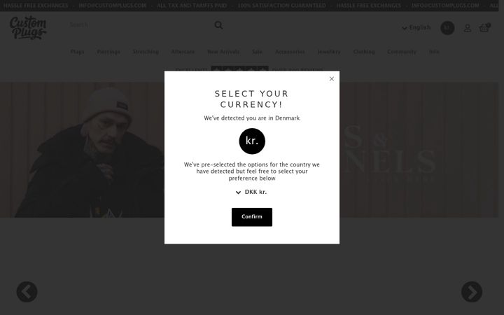 Screenshot of customplugs.com