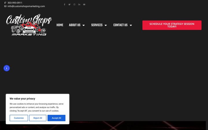 Screenshot of customshopsmarketing.com