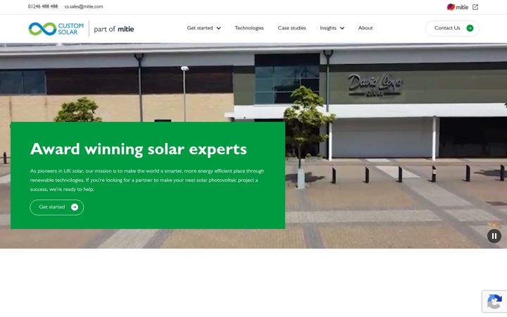 Skærmbillede af customsolar.co.uk