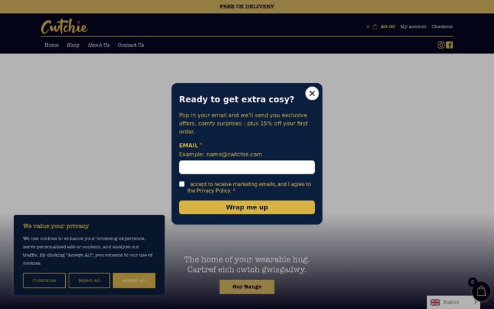 Screenshot of cwtchie.co.uk