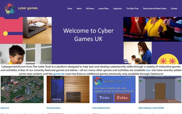 Screenshot of cybergamesuk.com