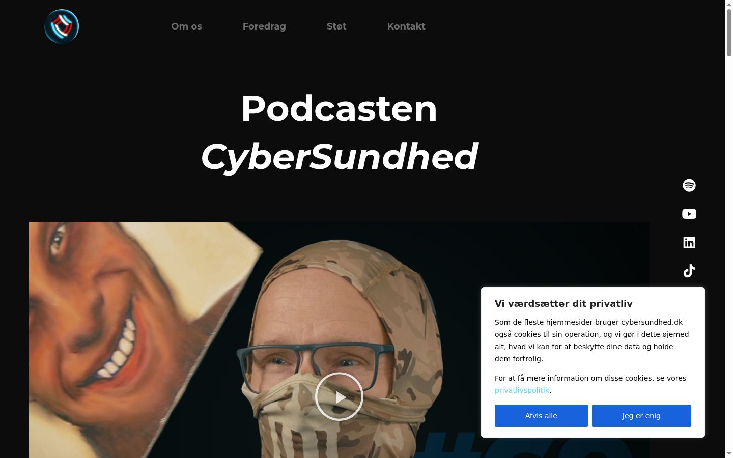 Screenshot del banner di consenso mostrato prima di qualsiasi interazione