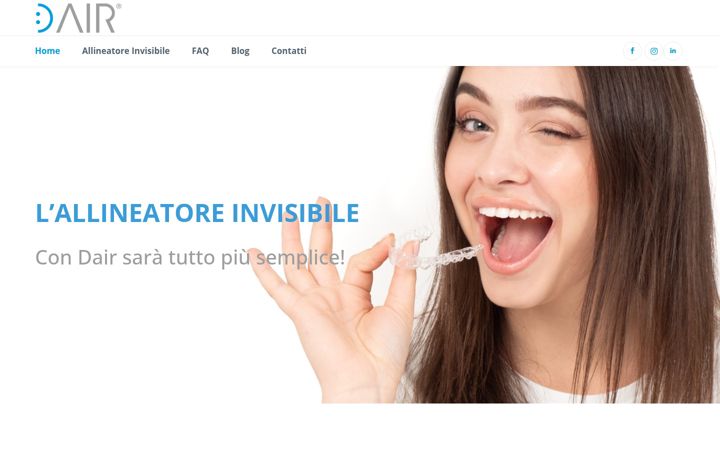 Screenshot of dairallineatori.it