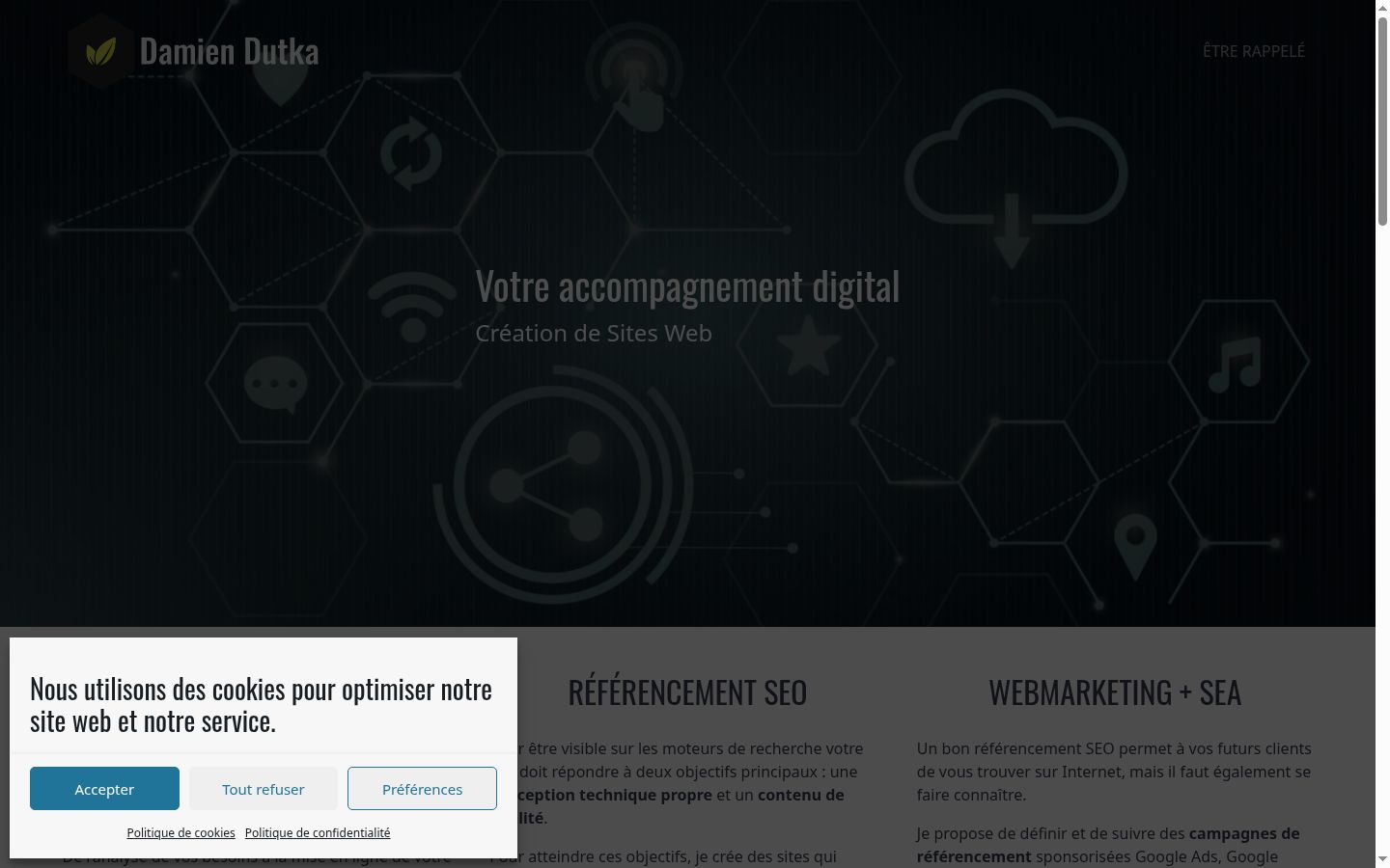 Captura de ecrã do banner de consentimento apresentado antes de qualquer interação