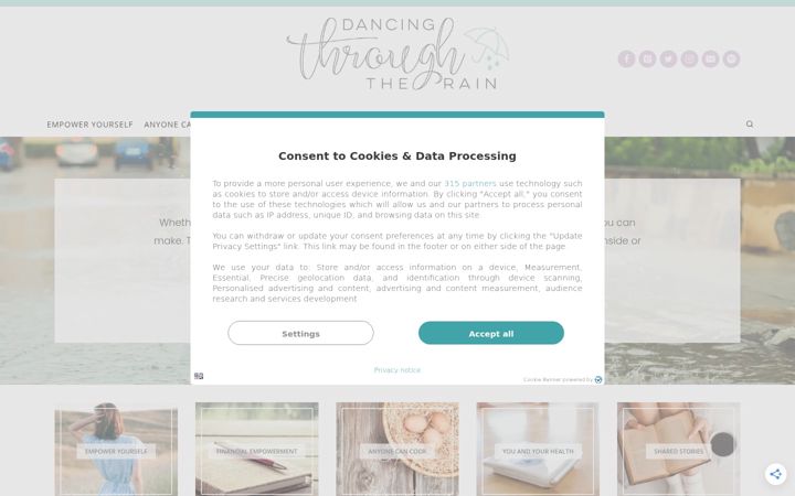 Screenshot of dancingthroughtherain.com