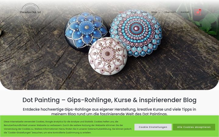 Screenshot of danielasdotart.com