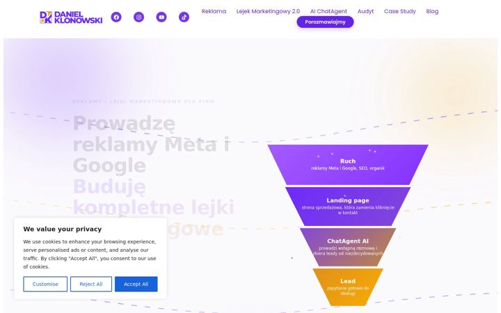 Screenshot of danielklonowski.com
