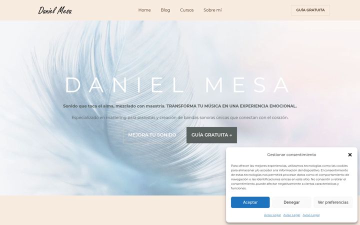 Screenshot of danielmesa.com