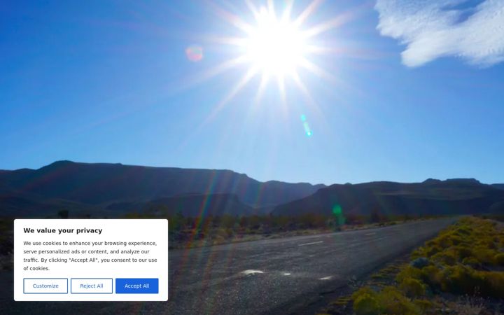 Screenshot of danielmilowski.com