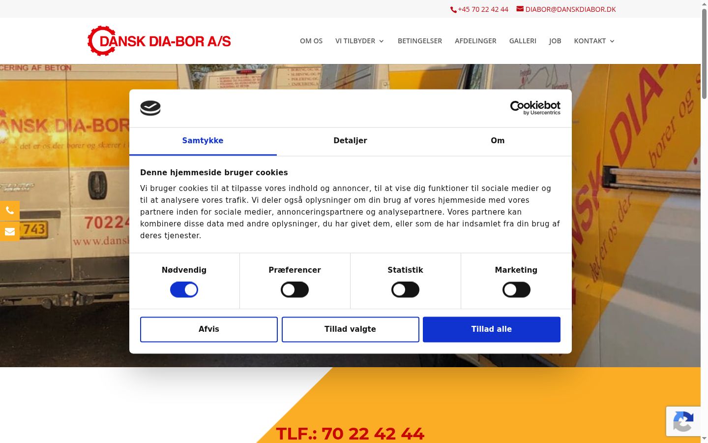 Screenshot del banner di consenso mostrato prima di qualsiasi interazione