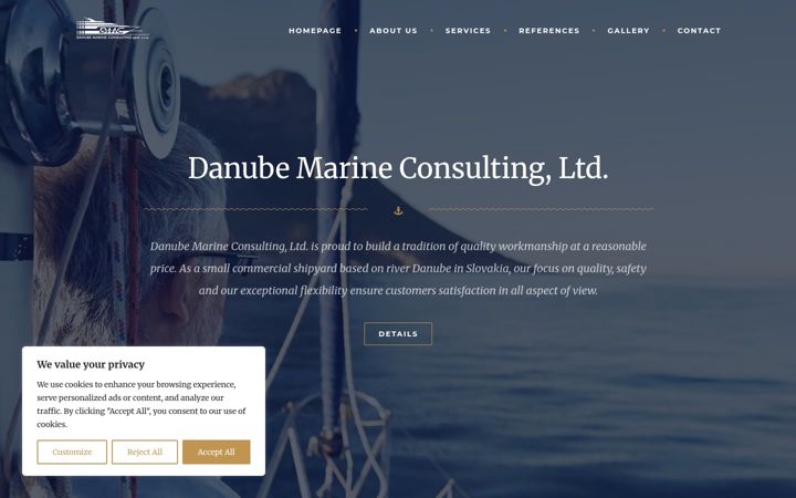 Screenshot of danubemarine.com