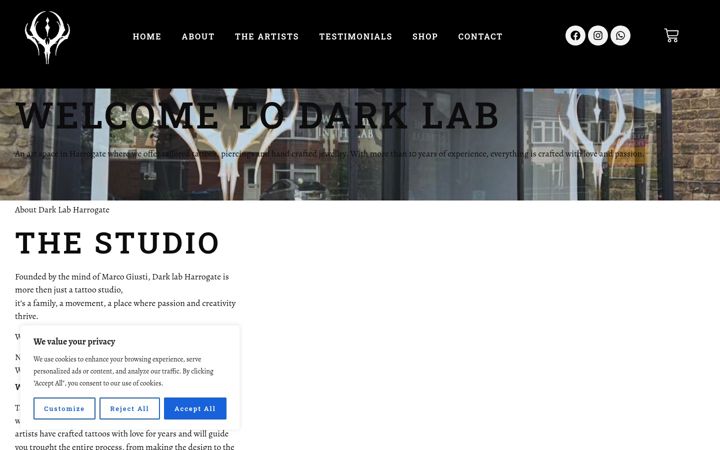 Screenshot of darklabharrogate.com