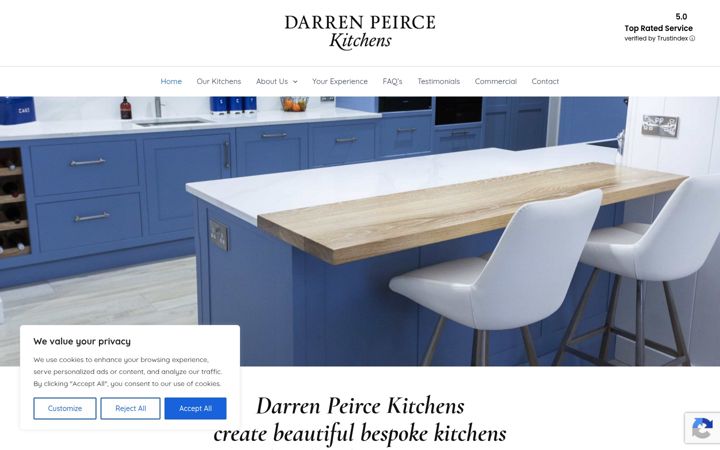 Skærmbillede af darrenpeircekitchens.co.uk