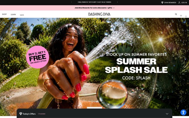 Screenshot of dashingdiva.com