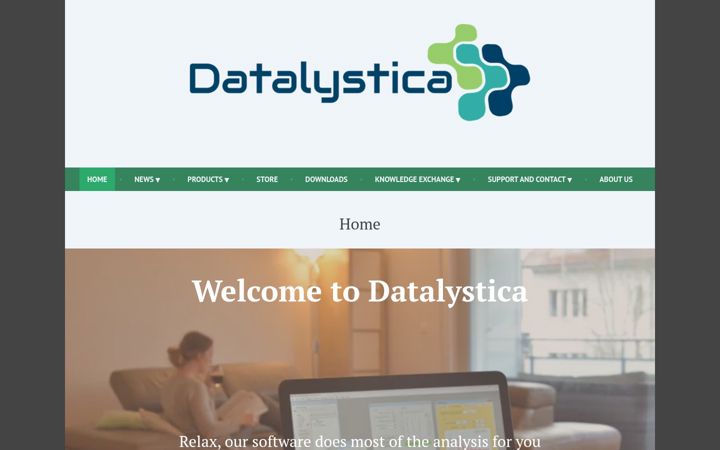 Screenshot of datalystica.com