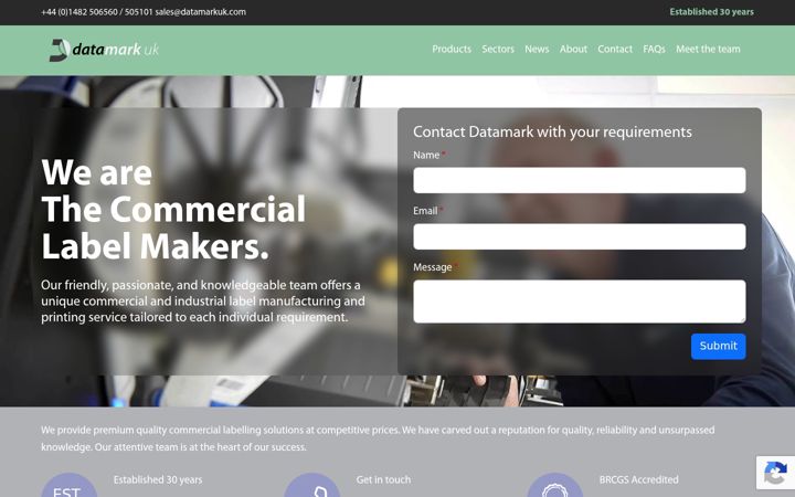 Screenshot of datamarkuk.com