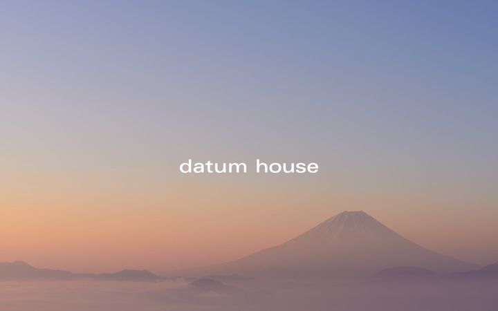 Screenshot of datumhouse.jp