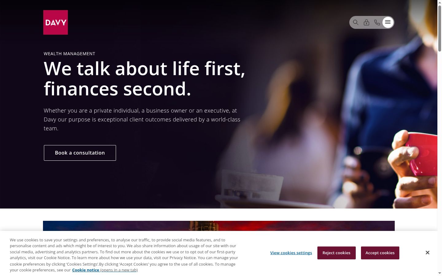 Screenshot of the consent banner shown before any interaction