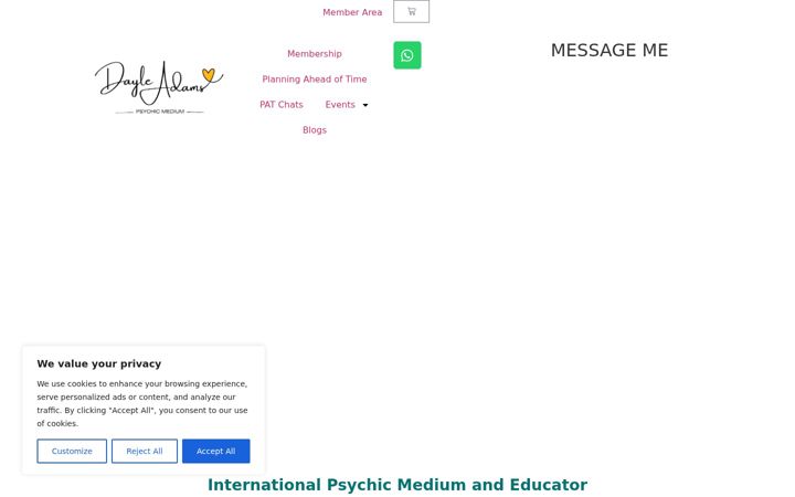 Screenshot of dayleadams.com
