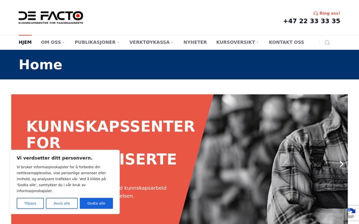 Screenshot stránky de-facto.no