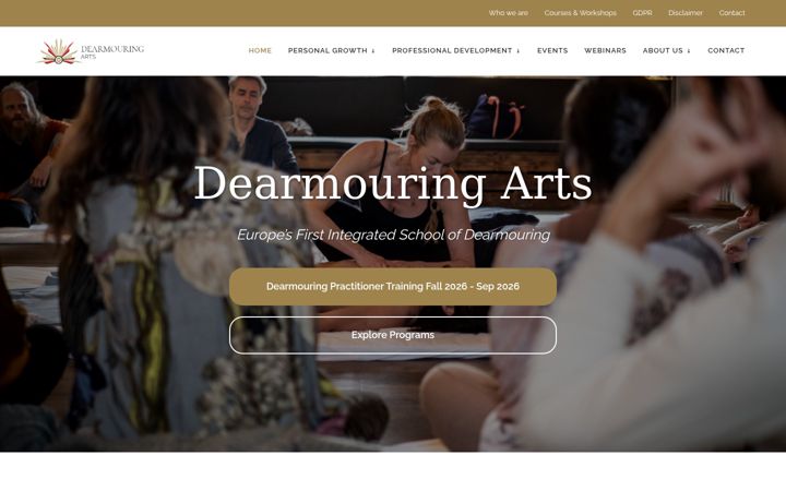 Screenshot of dearmouringarts.com