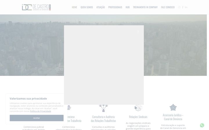 Screenshot stránky decastro.adv.br