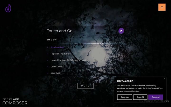 Screenshot of deescores.com