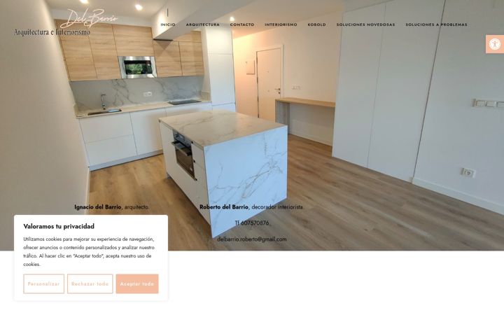 Screenshot of delbarrioarquitecturaeinteriorismo.com