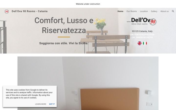 Screenshot of dellova98rooms.com