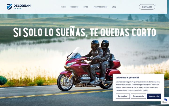 Ekrānuzņēmums no deloreantravel.es