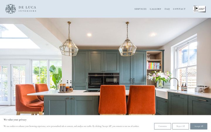 Screenshot of deluca-interiors.co.uk
