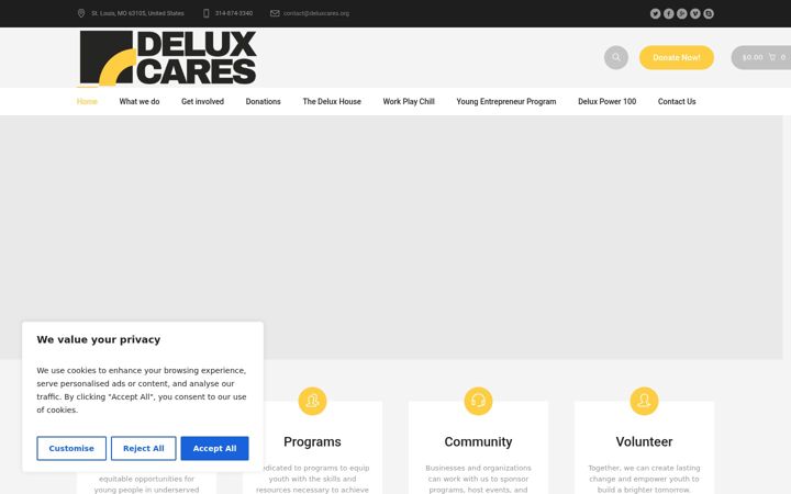 Captură de ecran a deluxcares.org
