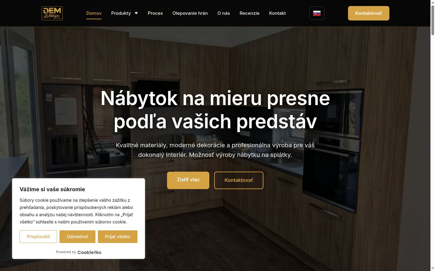Snímek obrazovky baneru souhlasu zobrazeného před jakoukoli interakcí