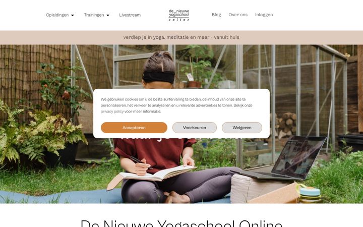 Screenshot του denieuweyogaschoolonline.nl