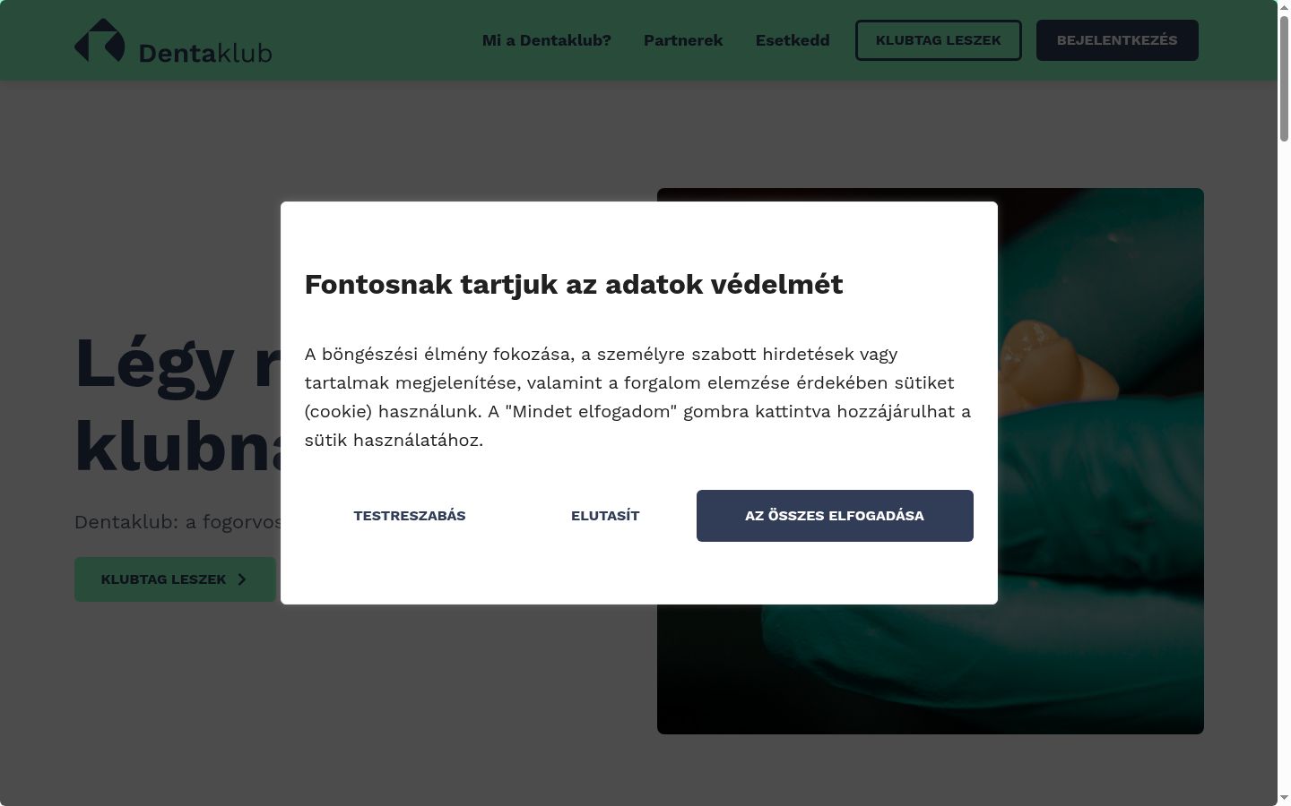 Zrzut ekranu banera zgody wyświetlanego przed jakąkolwiek interakcją
