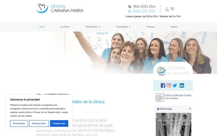 Screenshot of dentalcarminaparra.com