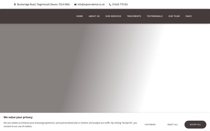 Screenshot of dentalimplantsteignmouth.co.uk