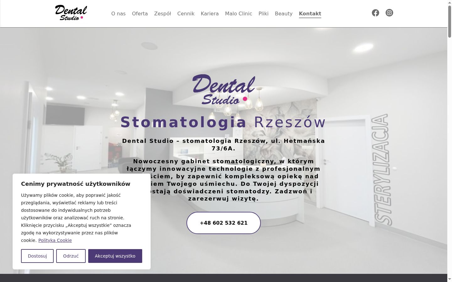 Posnetek zaslona pasice za privolitev, prikazane pred kakršno koli interakcijo