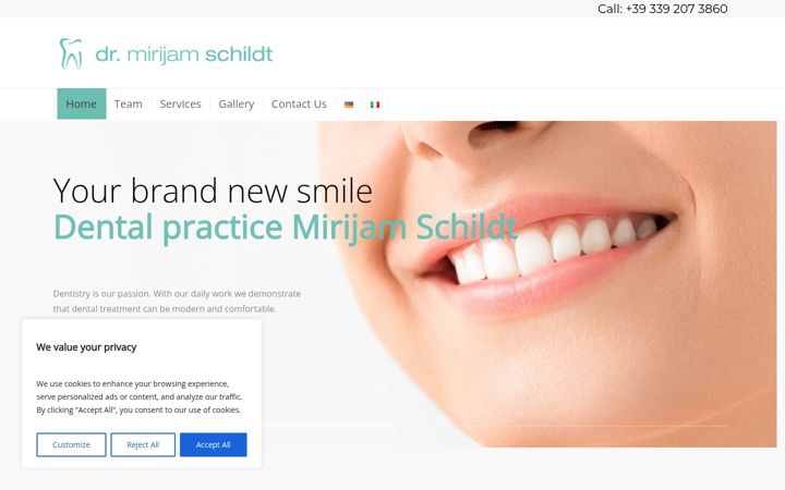 Screenshot of dentistaportocervo.it
