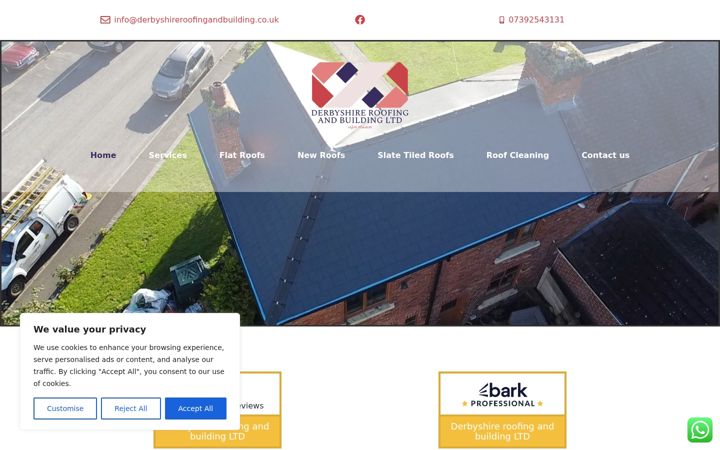 Skjámynd af derbyshireroofingandbuilding.co.uk