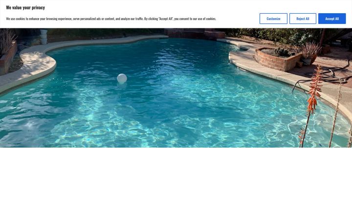 Screenshot of desertpoolrenewal.com