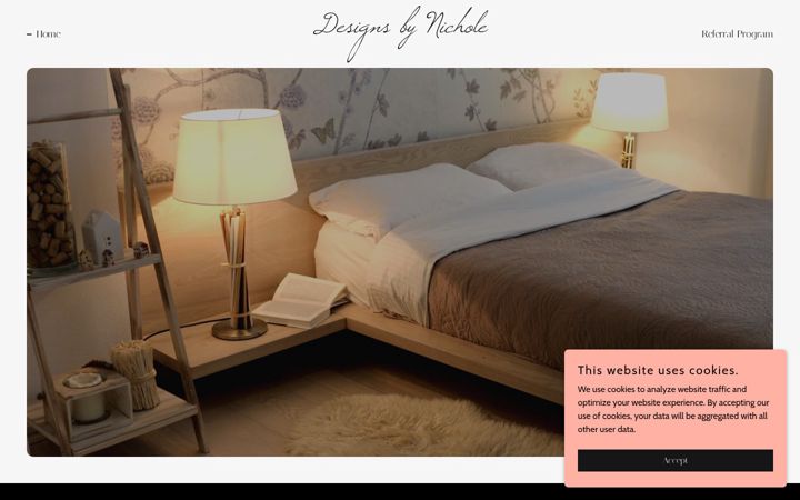 Screenshot of designsbynichole.com
