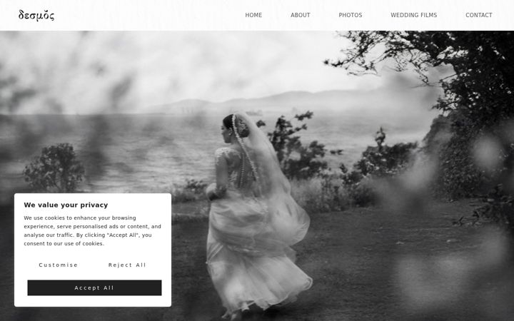 Screenshot of desmosweddings.com