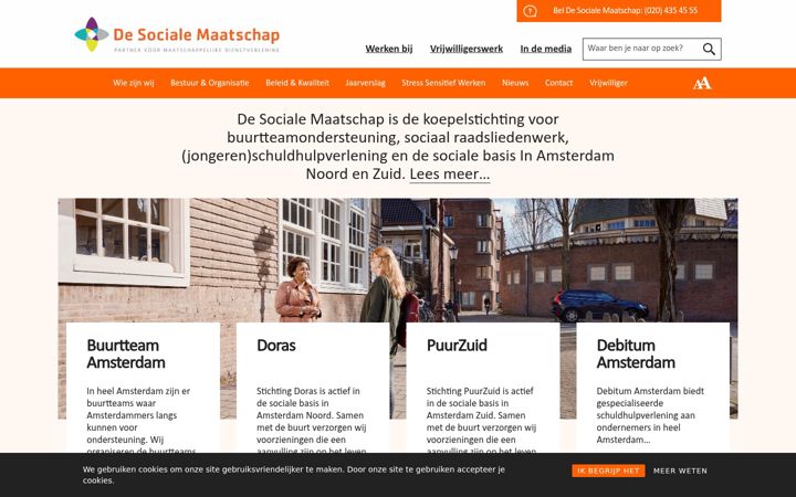 Screenshot of desocialemaatschap.nl