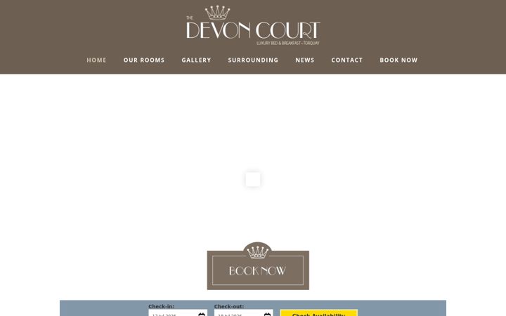 Screenshot stránky devoncourt.co.uk