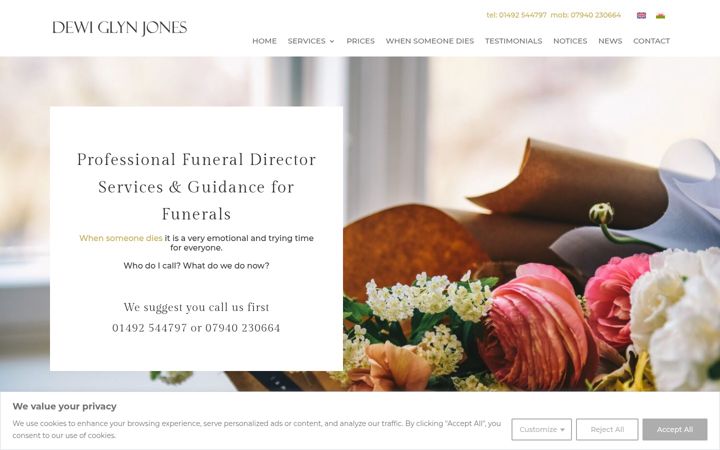 Screenshot of dewiglynjonesfuneraldirectors.co.uk