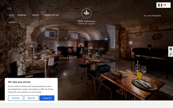 Screenshot of dhlawrencehotel.com