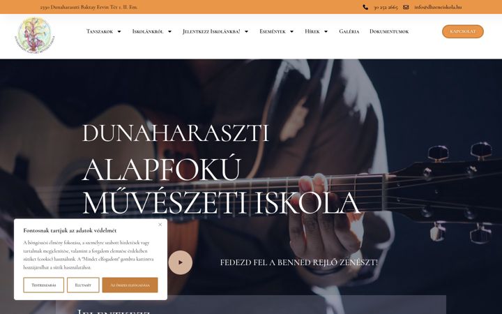 Screenshot of dhzeneiskola.hu