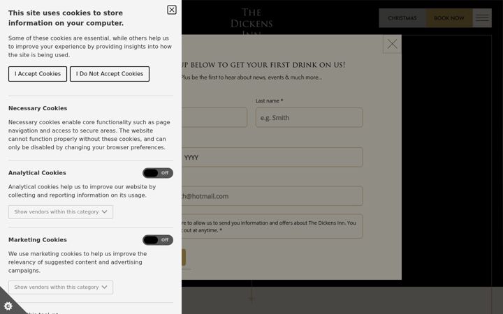 Screenshot of dickensinn.co.uk