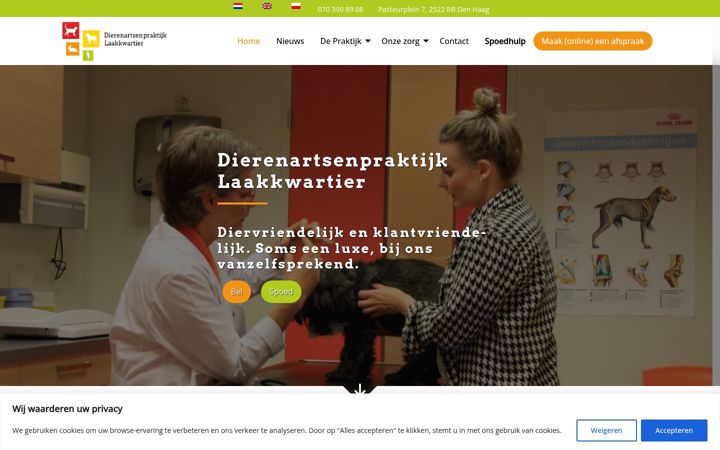 Screenshot of dierenartslaakkwartier.nl